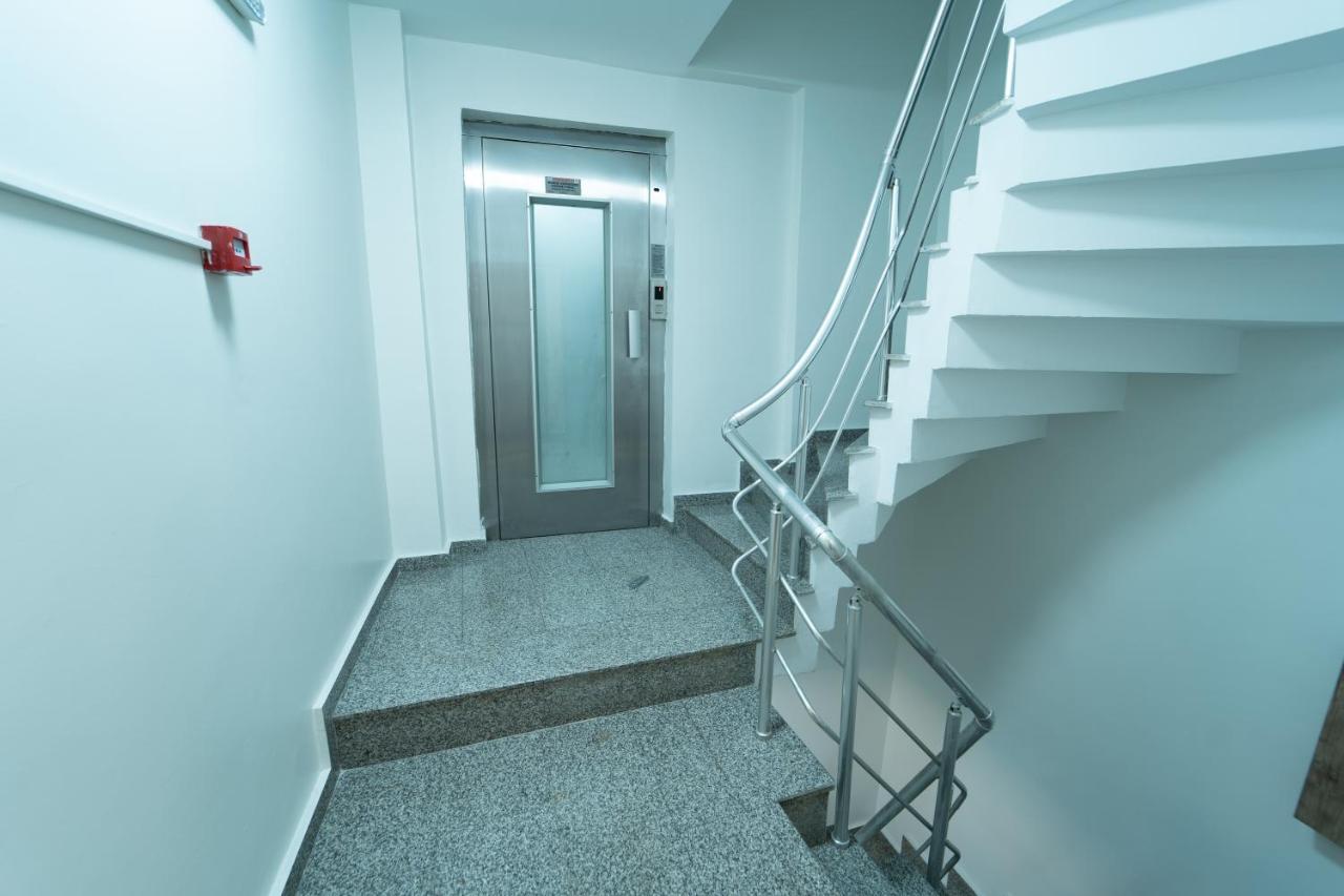Zin Hotel 3*