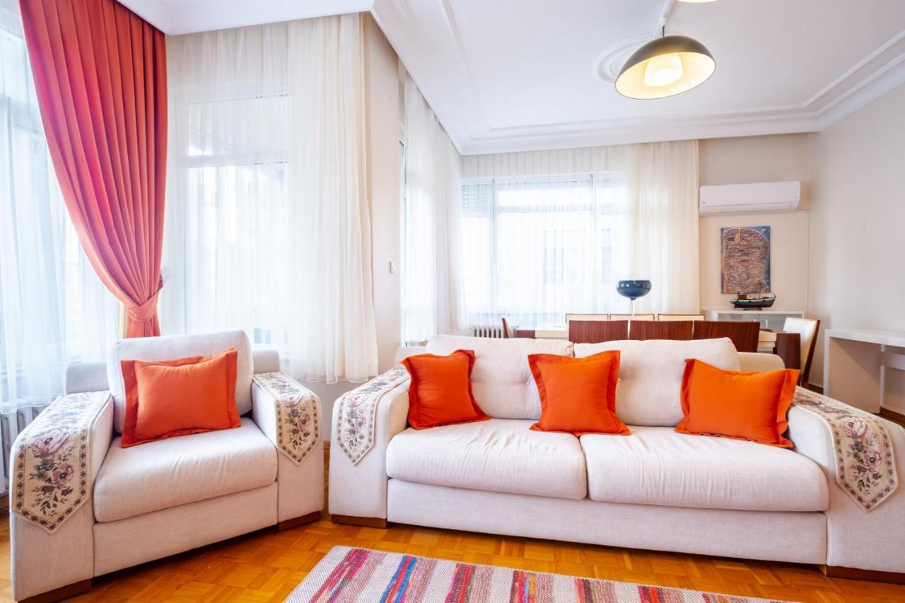 Cozy Flat Near Bagdat Street In Suadiye Istanbul