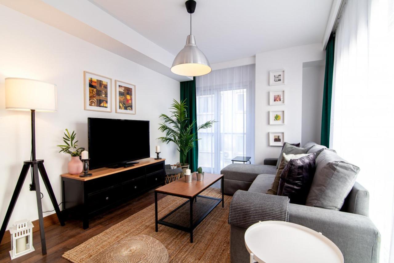 Modern Flat In Sisli With Location Apartment