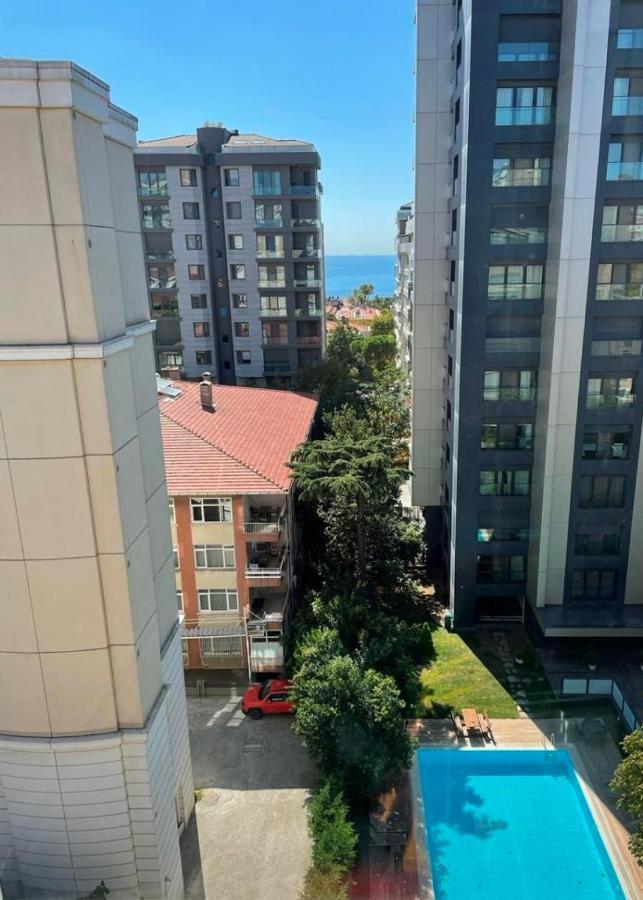 Apartment Cozy Flat Near Bagdat Street In Suadiye *