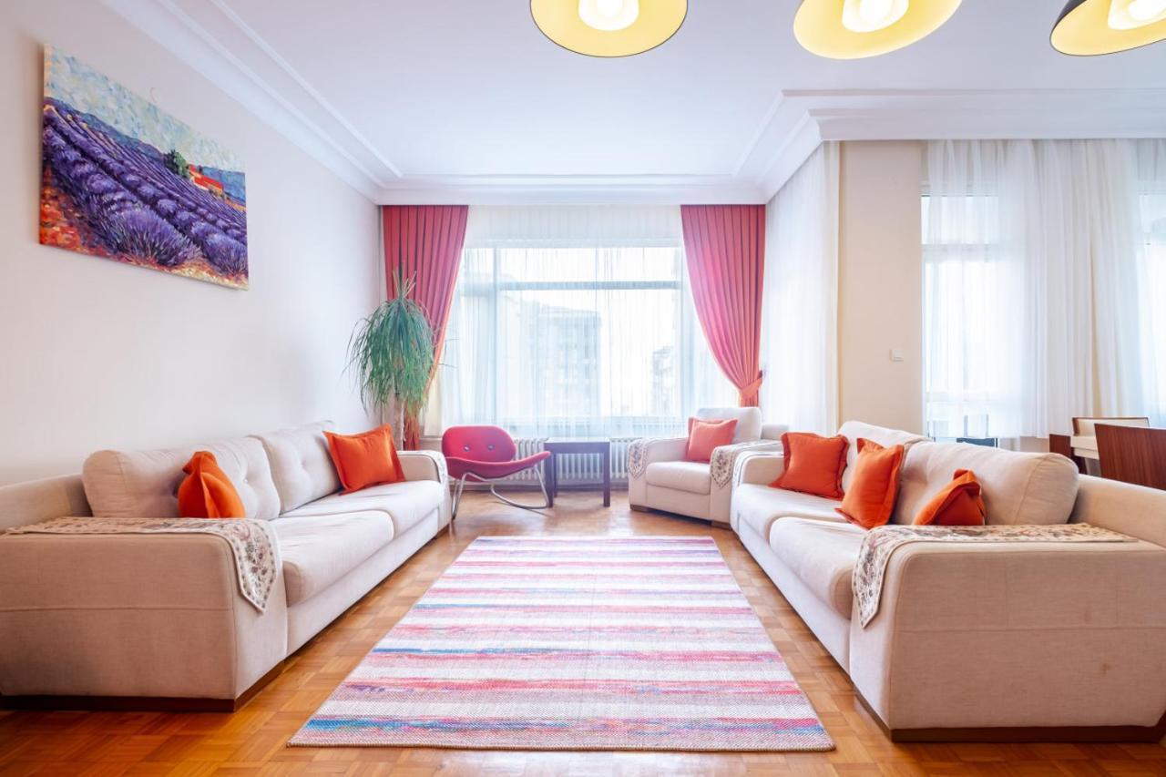 Cozy Flat Near Bagdat Street In Suadiye *