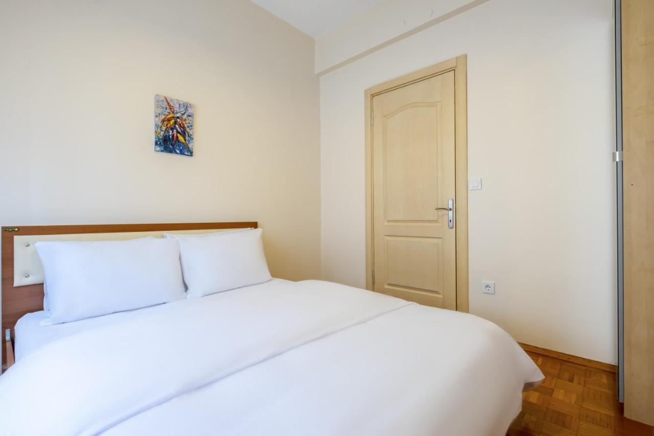 Cozy Flat Near Bagdat Street In Suadiye Apartment