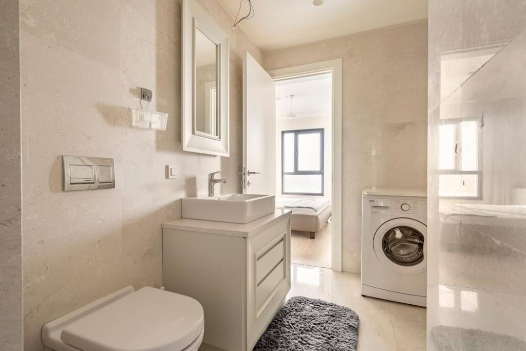 Gyoo Konforunda Yuksek Kat Apartment *