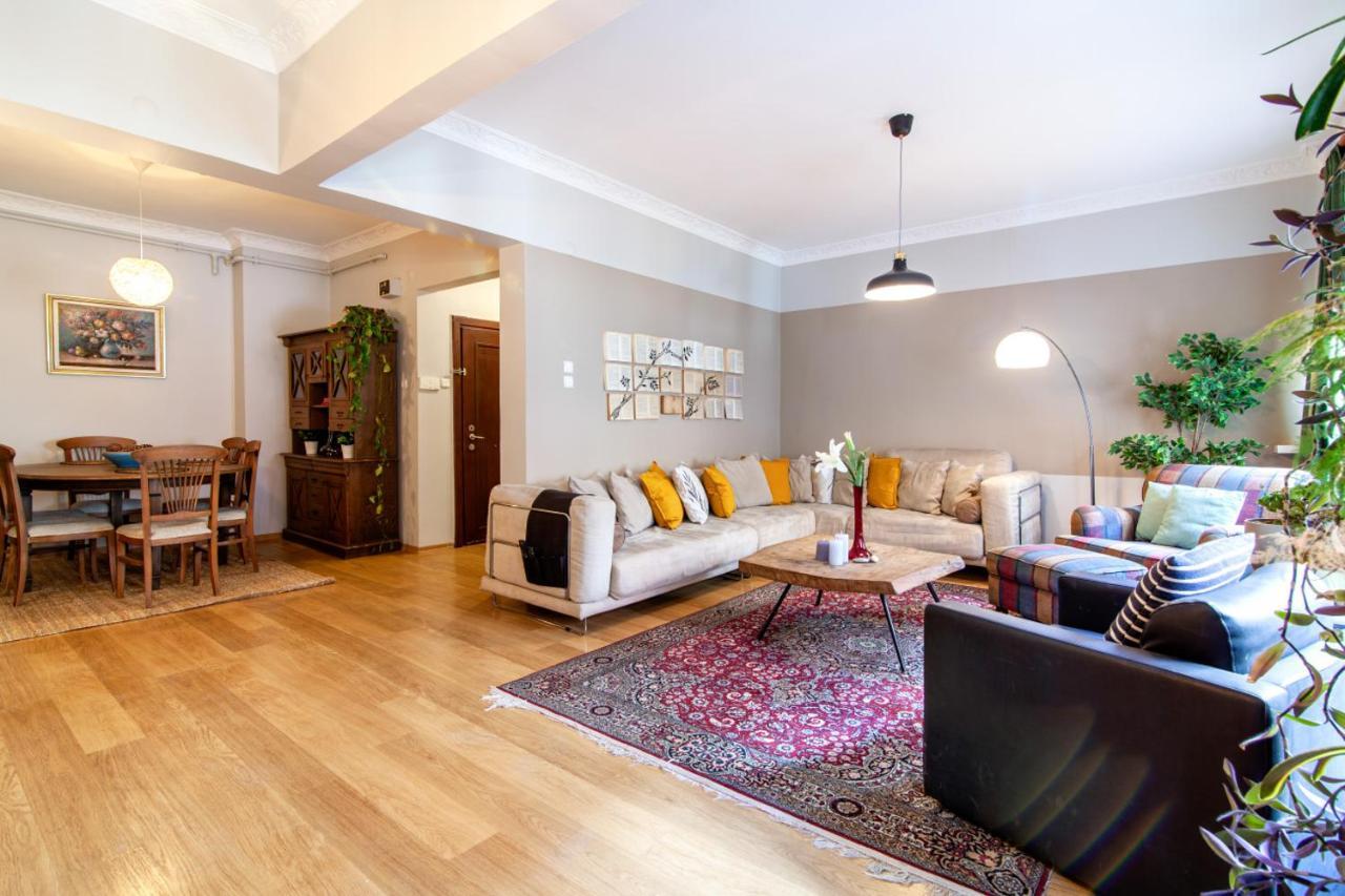 Apartment Vibrant Flat With Balcony In Sisli Istanbul