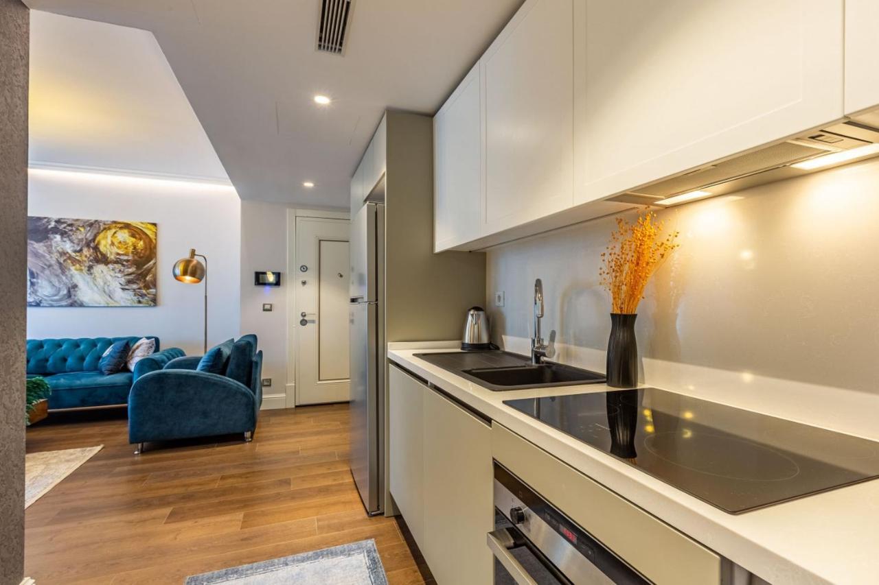Trendy Beyoglu: Stylish Nearby Apartment Istanbul