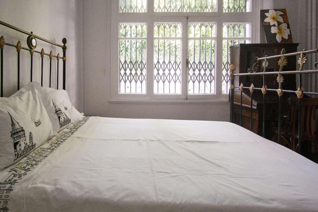 An Elegant 2 Bedroom With Stunning View * Istanbul