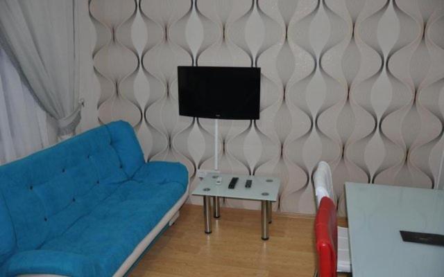 Elmir Aparthotel *