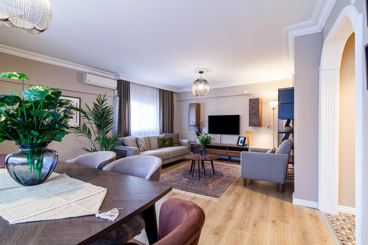 Apartment Modern Flat Close To Istiklal Street With Balcony *