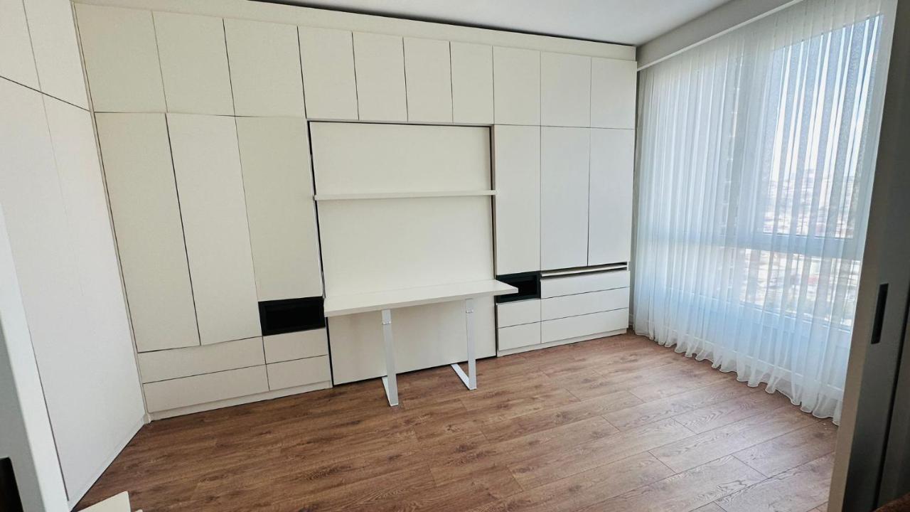 Lux Next To Outlet In High Floor 26 * Istanbul
