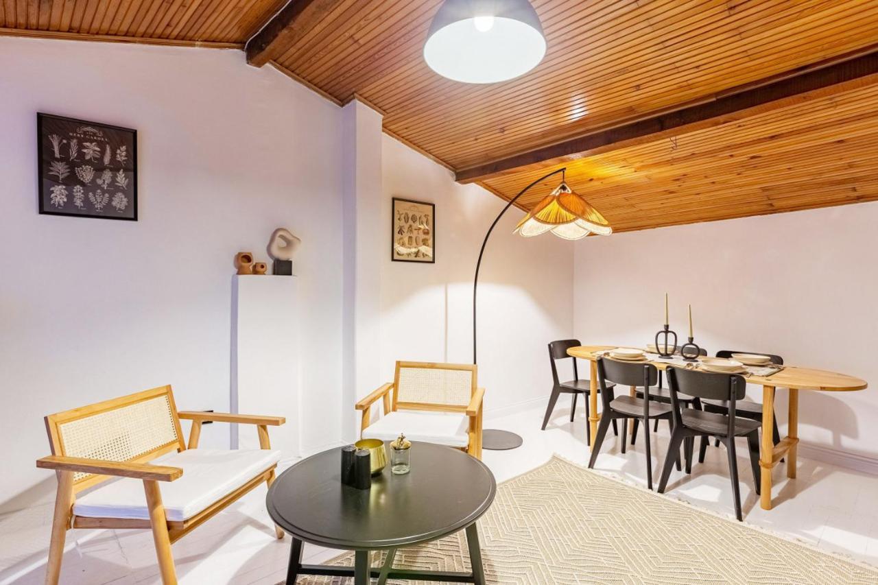 Delightful Flat In Sisli With Central Location *