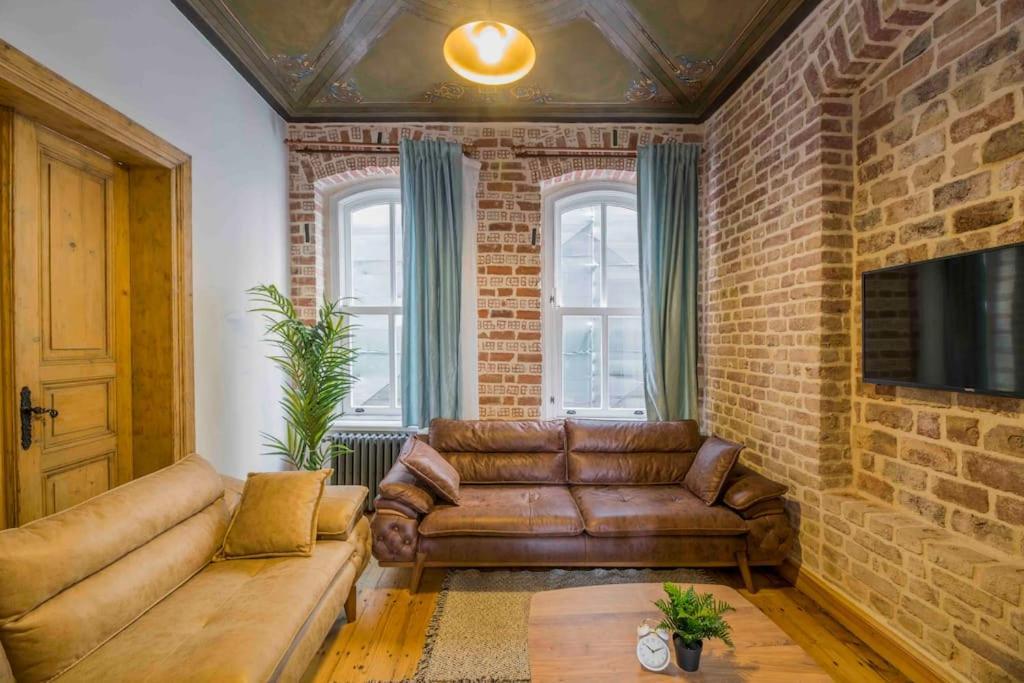 3 Bedroom Historic Near To Galata Tower Istambul