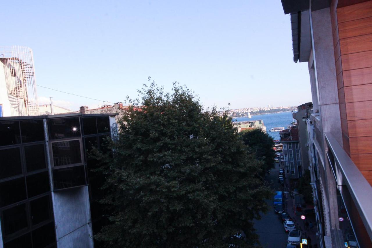 Of Galataport *