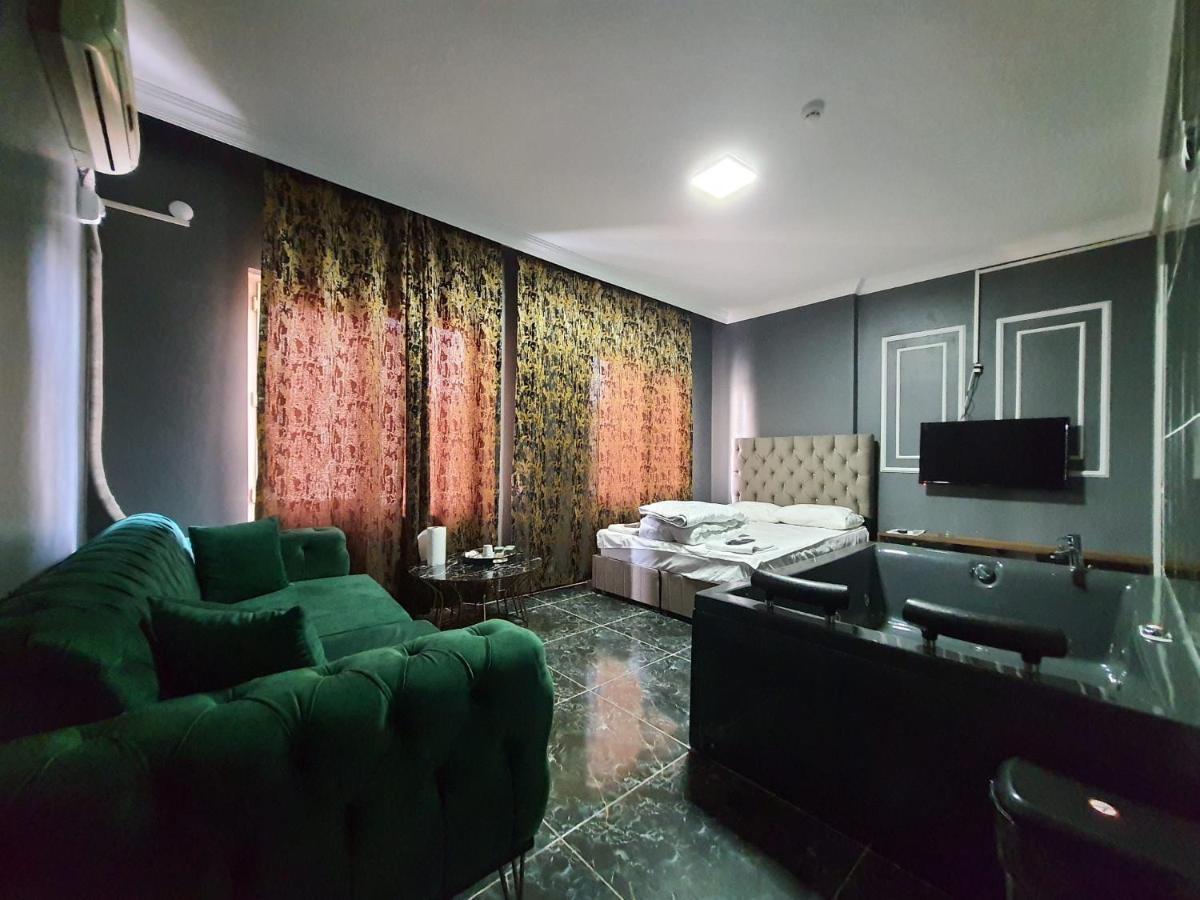Vip Suit *