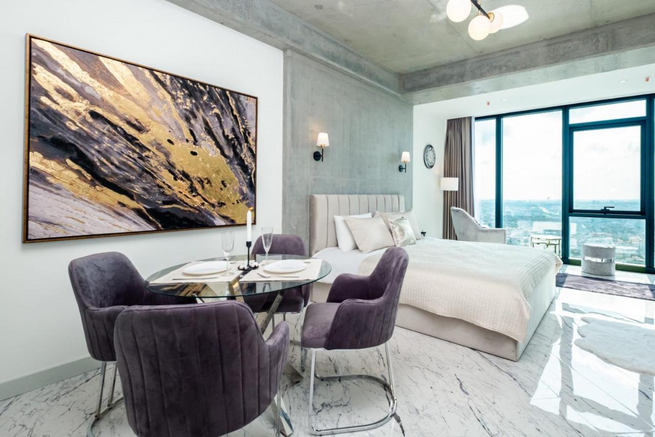 Splendid Flat With View In Bomonti * Istanbul