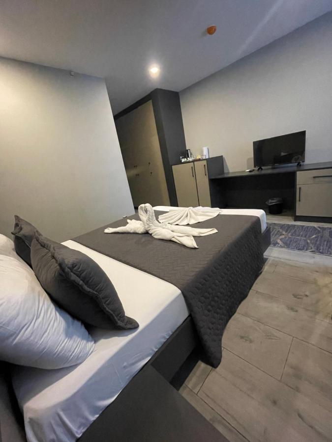 Agora Royal Hotel