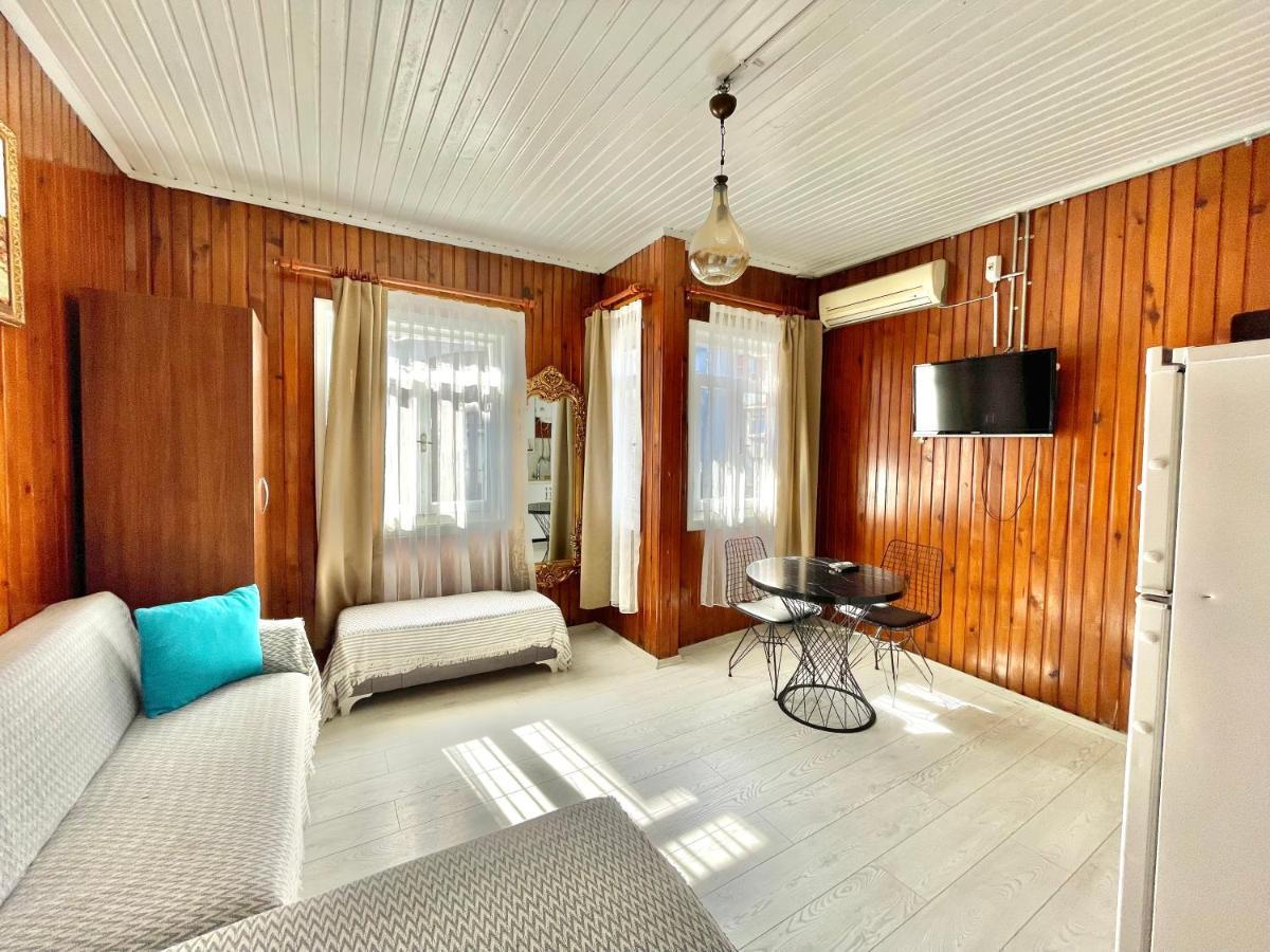 Golden Apart Otel *