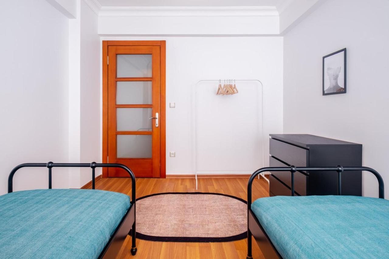 Centrally Located Sleek And Modern Flat In Sisli * Istambul