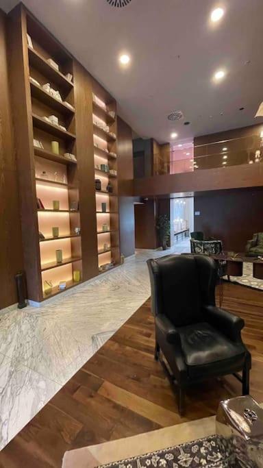 Gyoo Konforunda Yuksek Kat Apartment