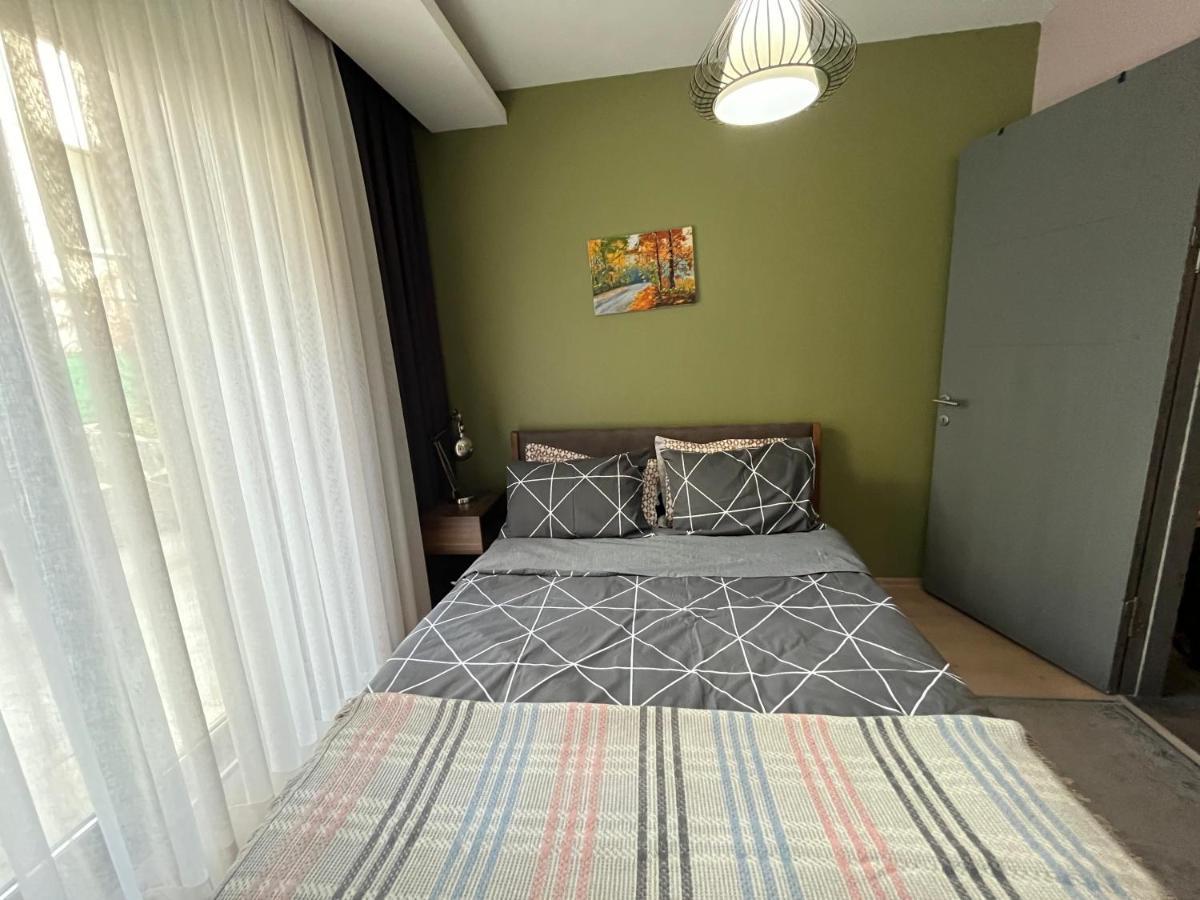 Wide Garden Flat Close To The Memoriall Hospital Hgyhomes2104