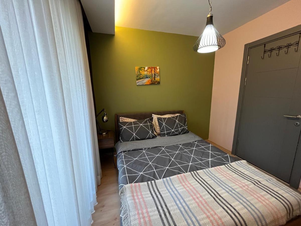Wide Garden Flat Close To The Memoriall Hospital Hgyhomes2104 * Istanbul