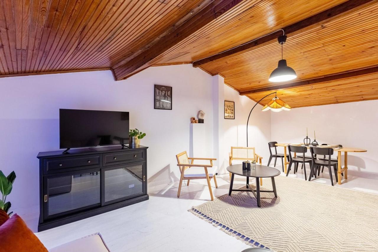 Delightful Flat In Sisli With Central Location Apartamento Istambul