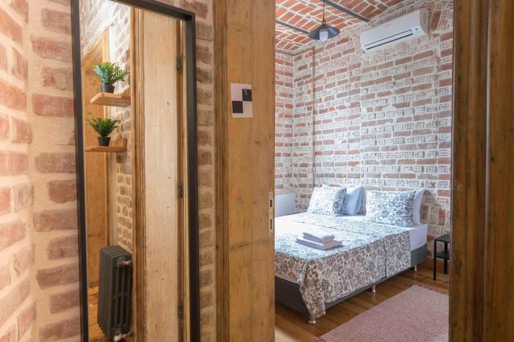 3 Bedroom Historic Near To Galata Tower * Istambul