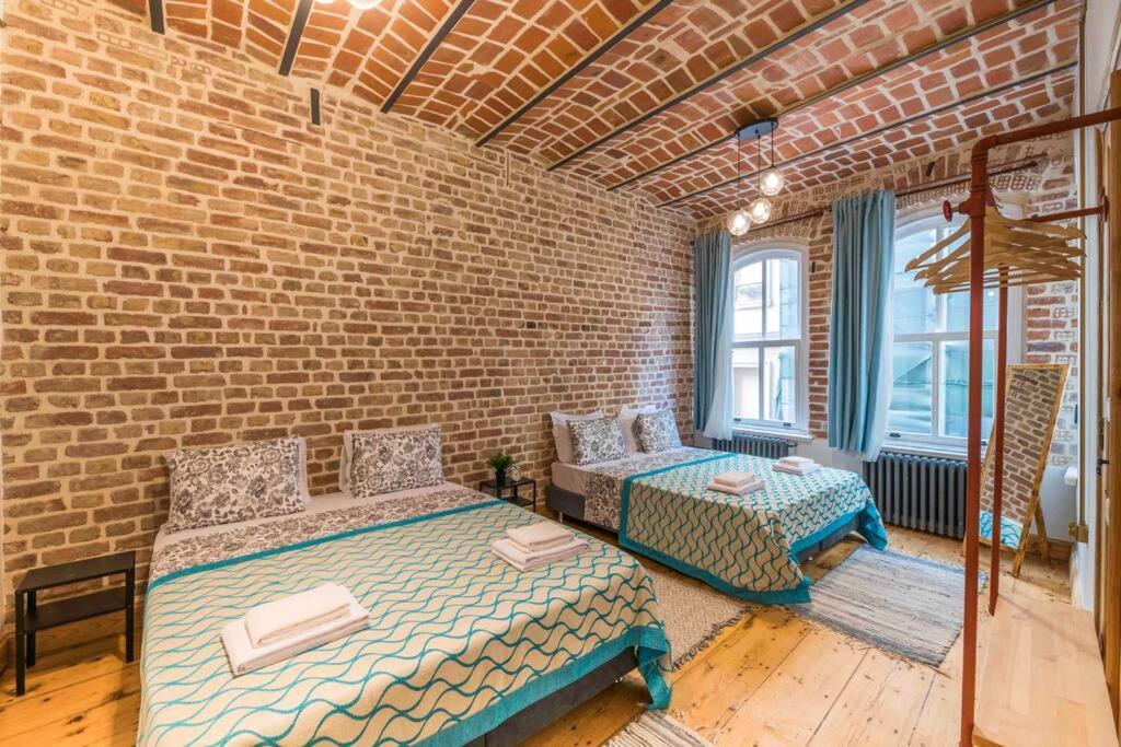 3 Bedroom Historic Near To Galata Tower Istambul