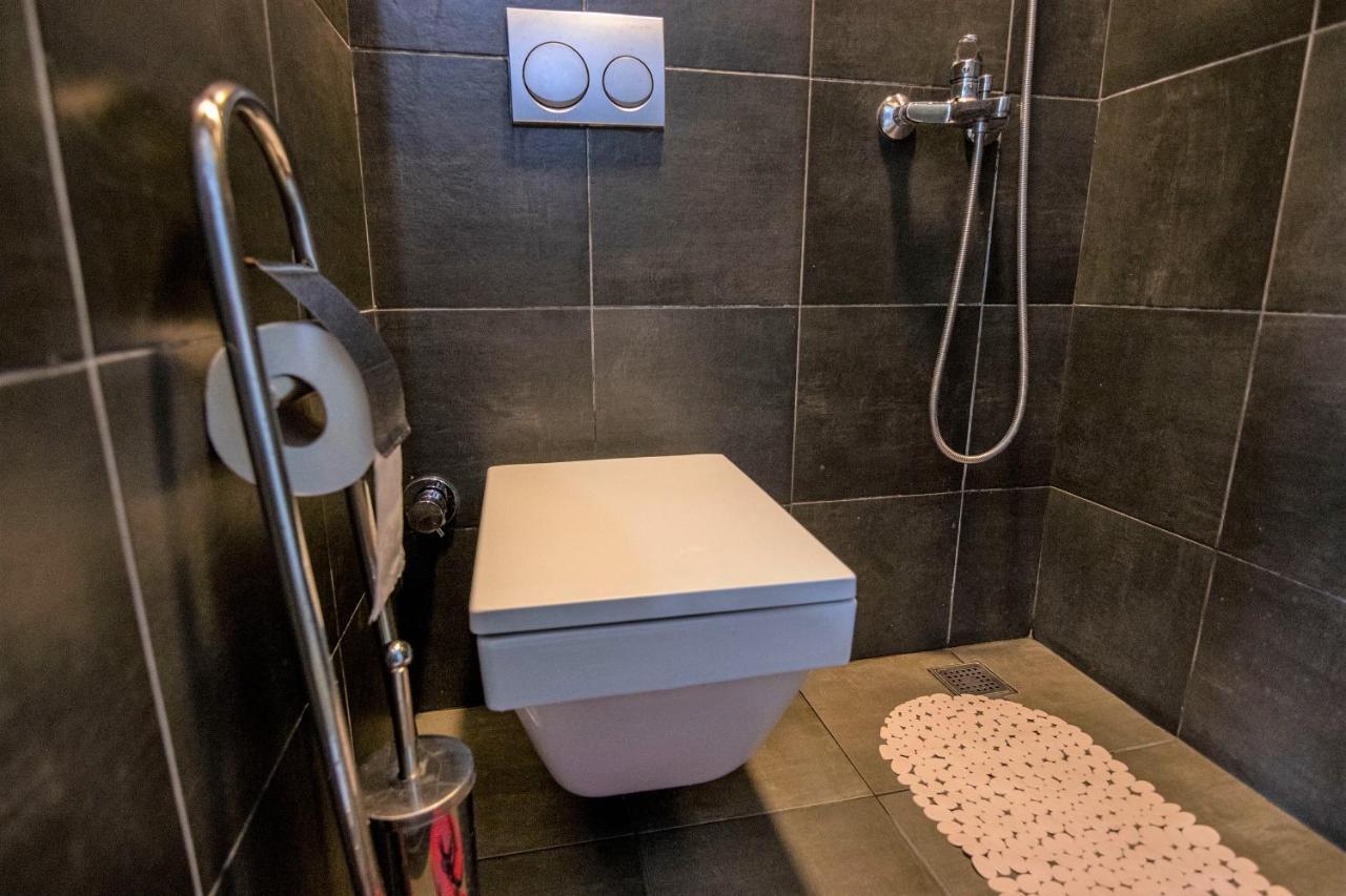 Roya Taksim - Center Of The Apartment