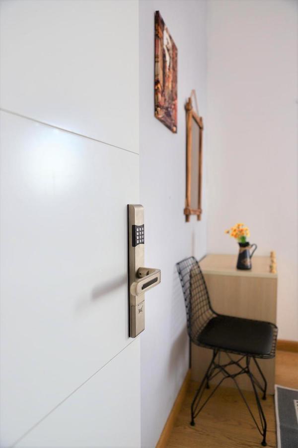 Roya Taksim - Center Of The Apartment *