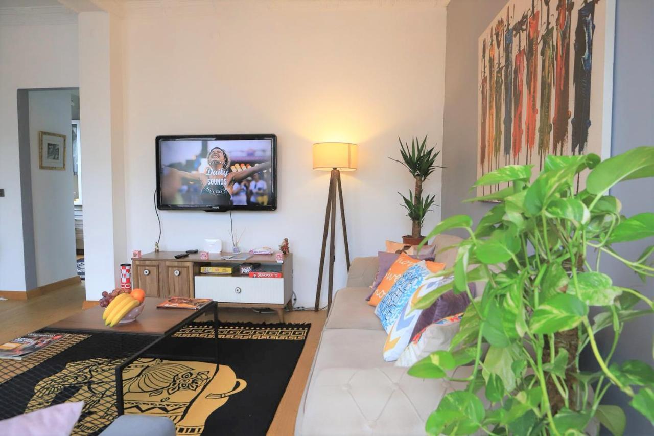 Roya Taksim - Center Of The