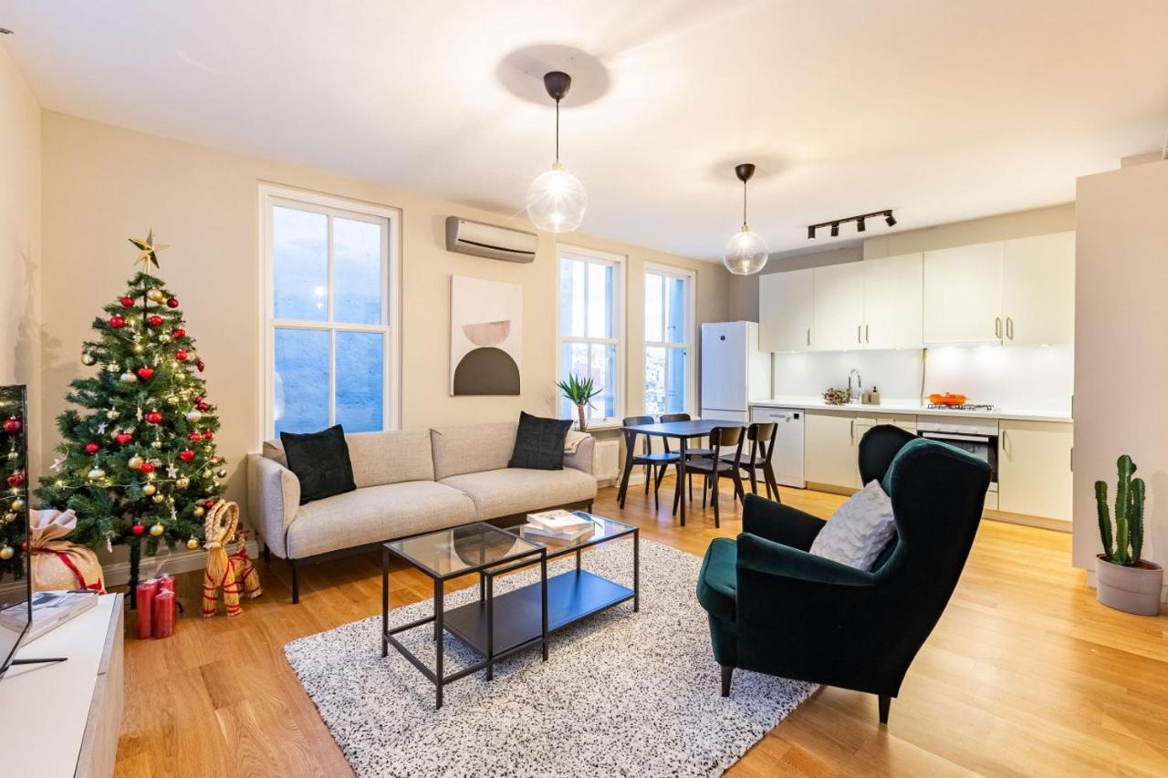 Mesmerizing Flat With Bosphorus View In Beyoglu Istambul