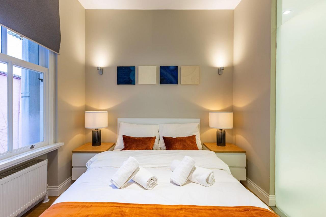 Mesmerizing Flat With Bosphorus View In Beyoglu Apartamento