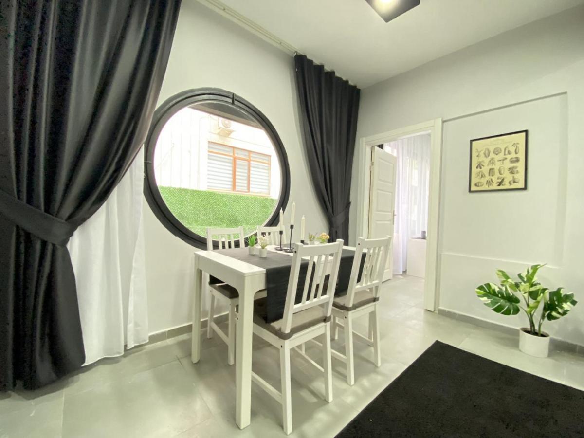 Cozy In Goztepe Apartment *