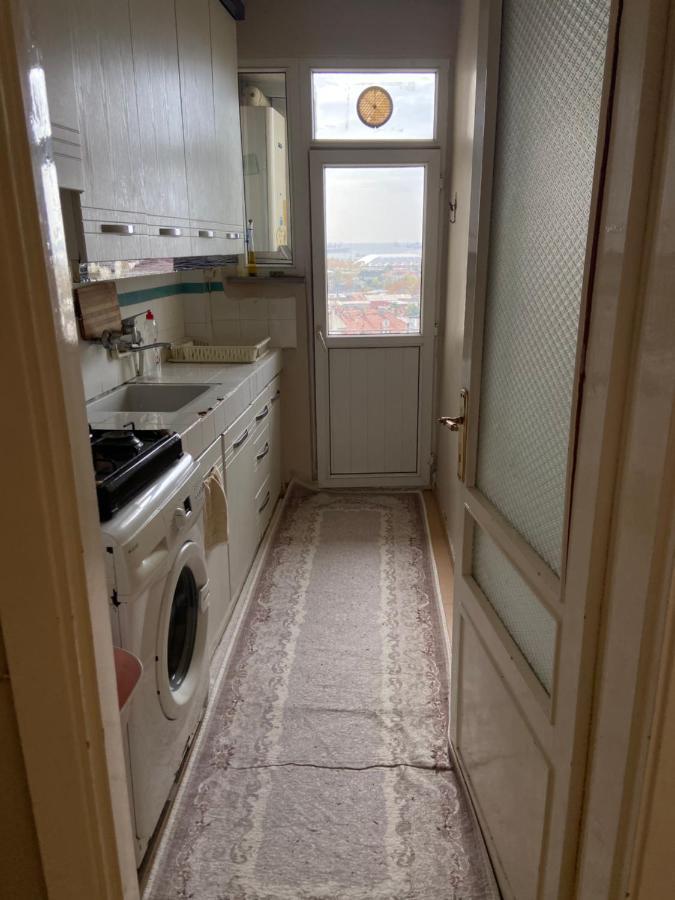 Deniz Manzarali Genis Konforlu Daire Apartment *