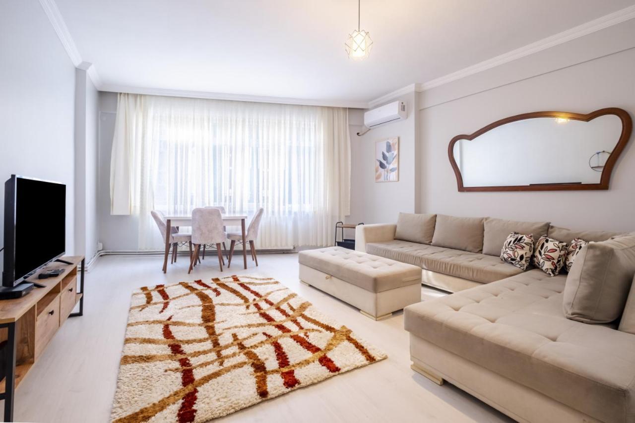 Fully Equipped Cozy In Kadikoy *