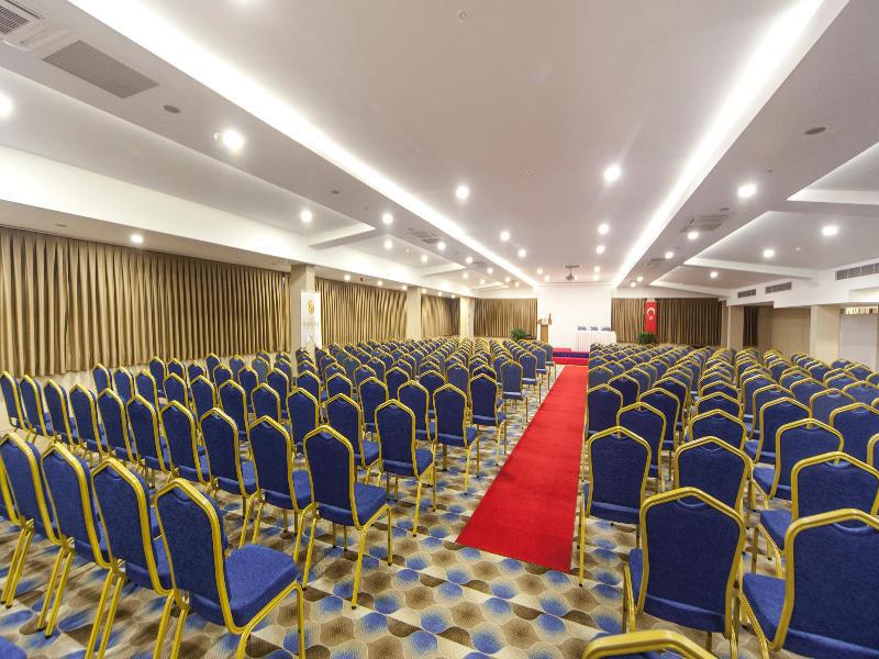 Golden Way Giyimkent 4*