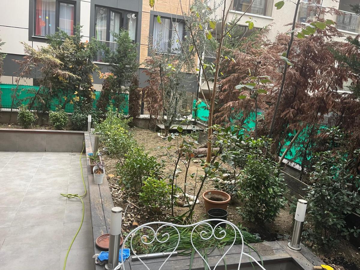 Apartment Wide Garden Flat Close To The Memoriall Hospital Hgyhomes2104 Istanbul