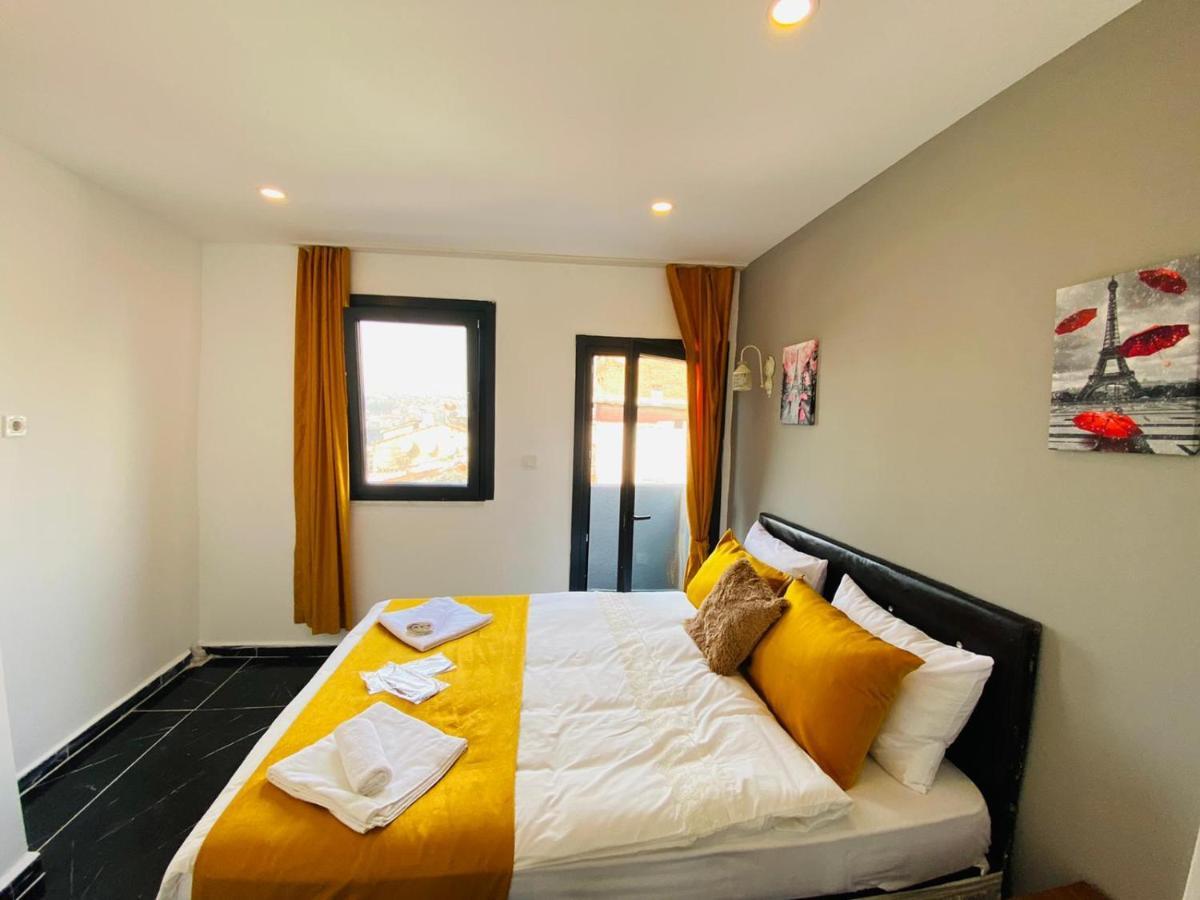 Zeus Economy Otel
