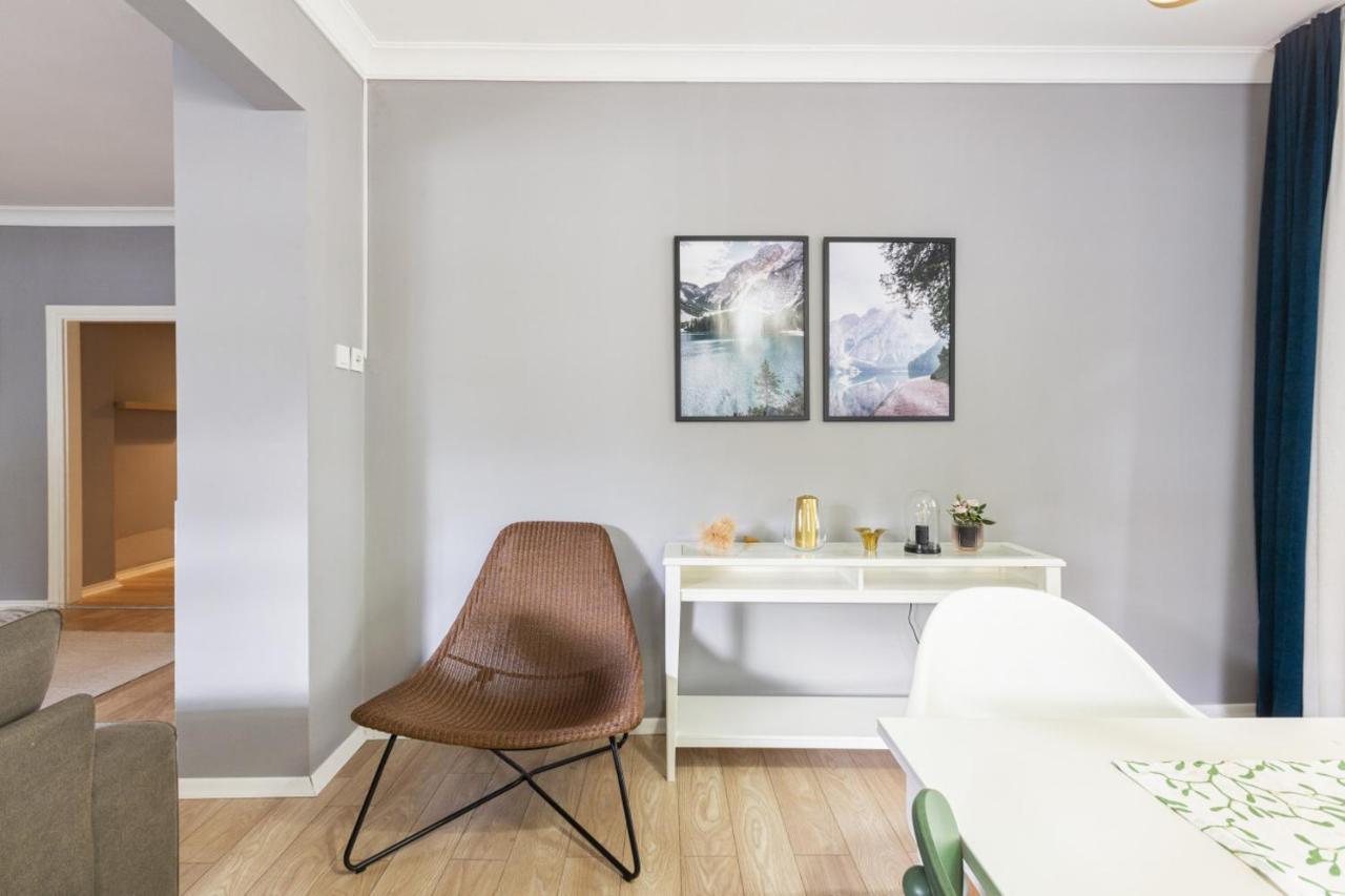 Apartment Outstanding Flat With Stylish Interior And Excellent Location Close To Shopping Malls In Sisli