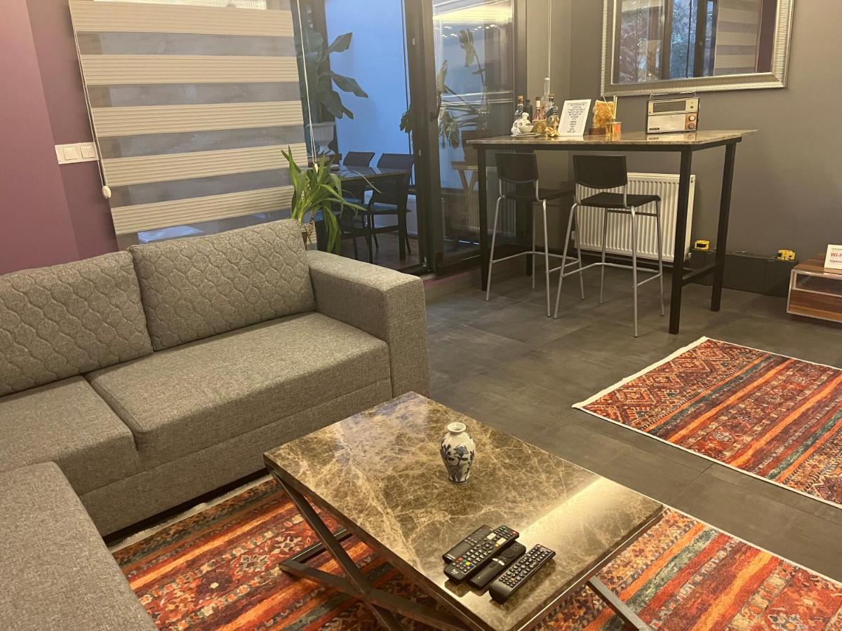 Apartment Wide Garden Flat Close To The Memoriall Hospital Hgyhomes2104 *