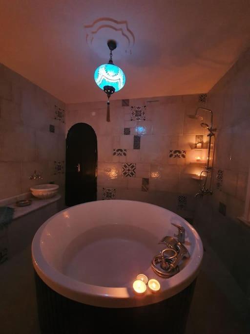 Sea View Flat - Includes Turkish Bath In Old Town. * Istanbul