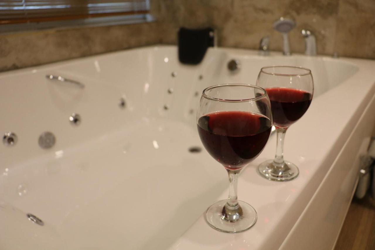 Zengin Hotel 2*