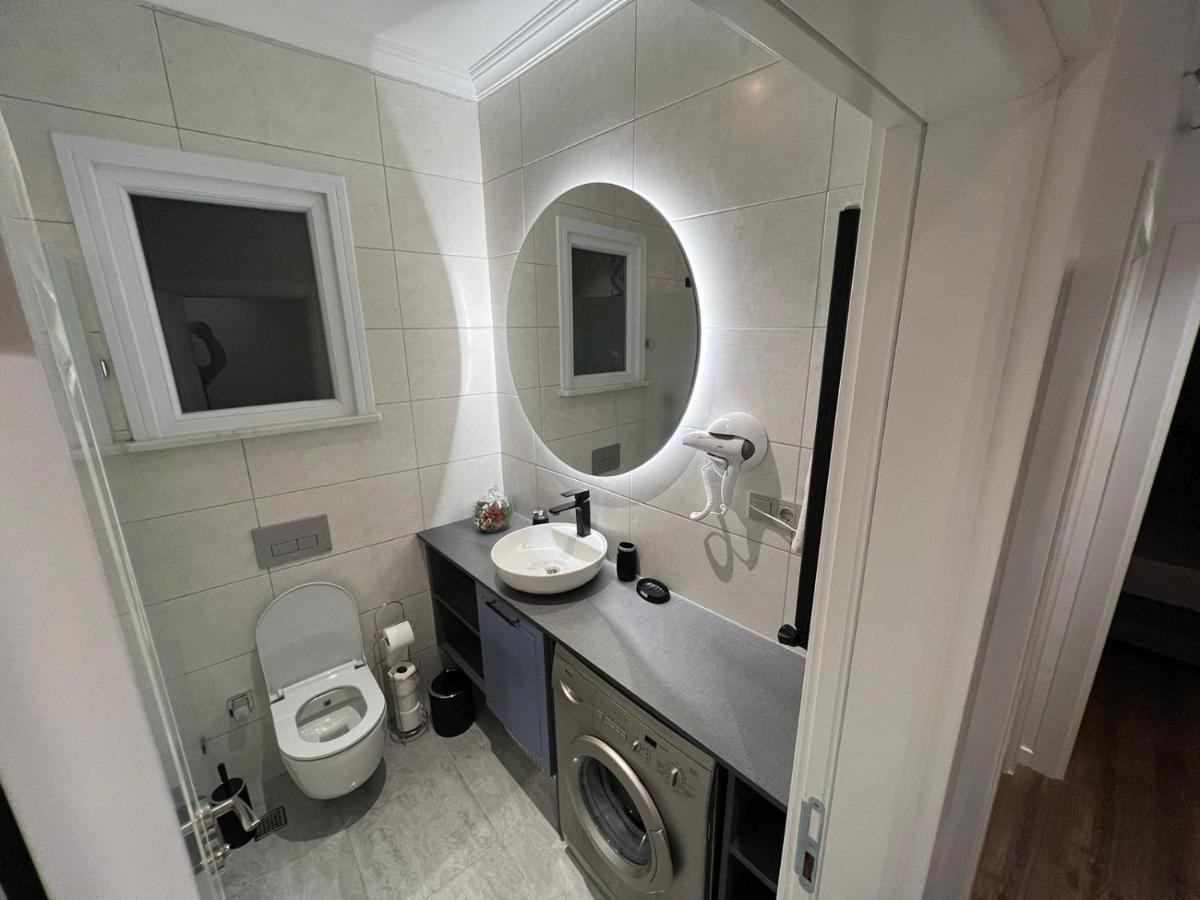 Center Of In Besiktas 2 1 With 2 Bathroom And 3 Air Conditioner Apartment