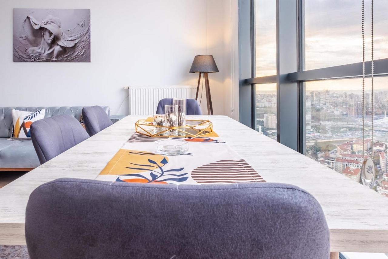 Charming Flat With View In Atasehir Istanbul