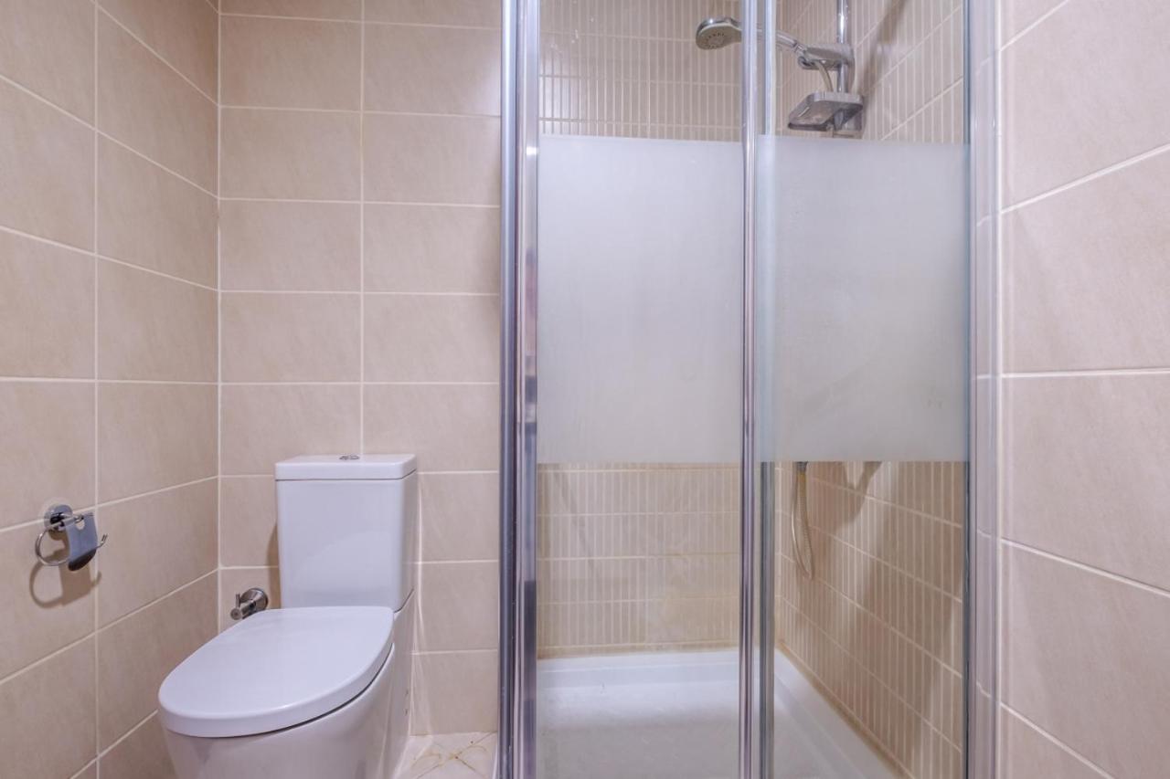 Charming Flat With View In Atasehir