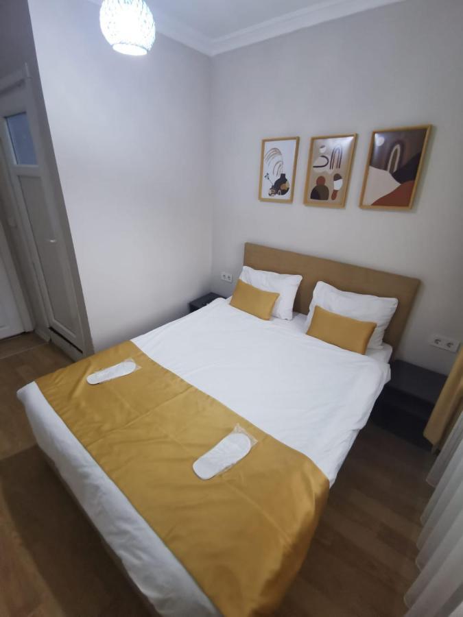 Konut Wooden House Hotel 2*