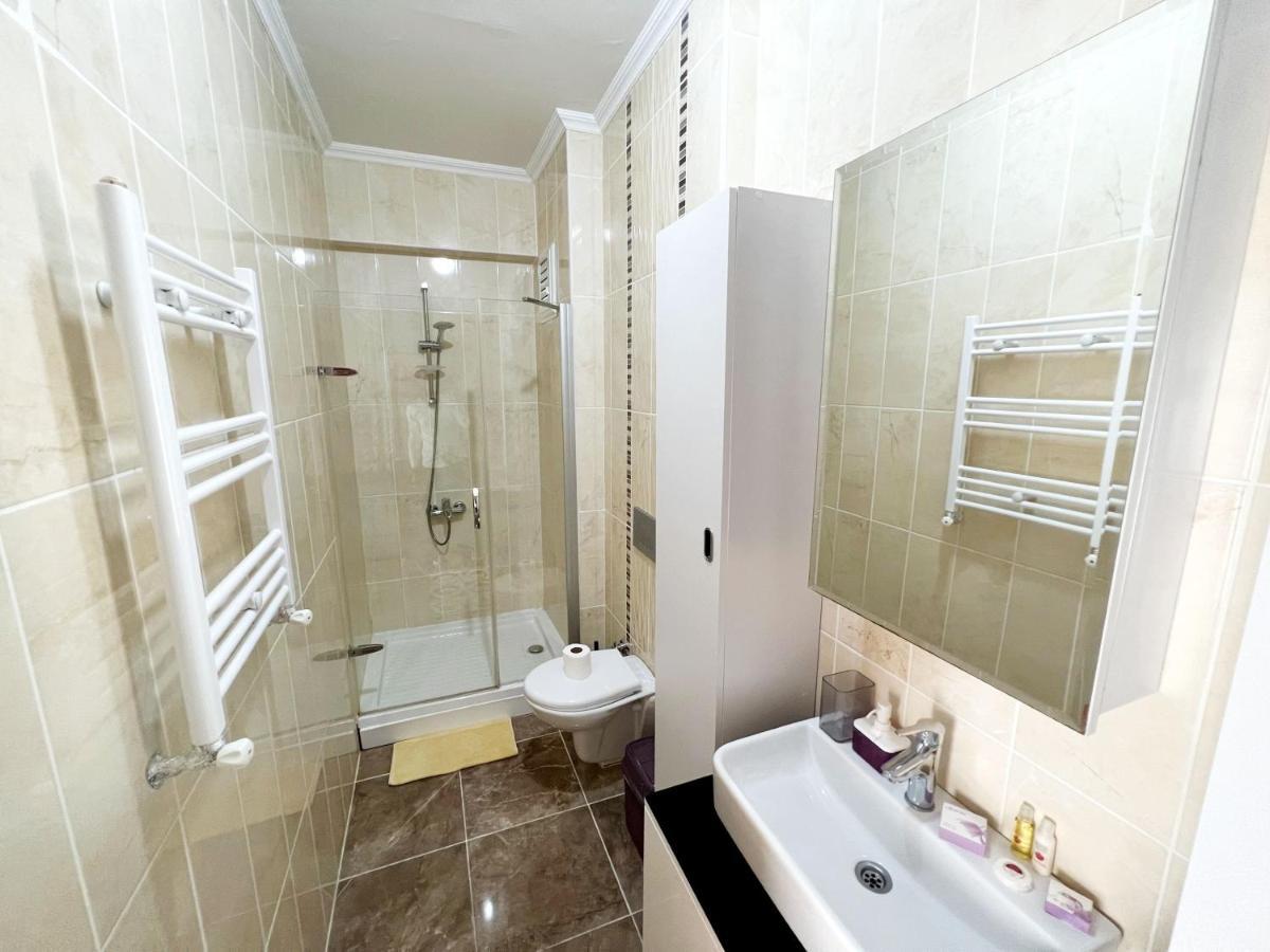 Apartment Bahcesehir 2+1 Lux New Airport And Akbati Mall