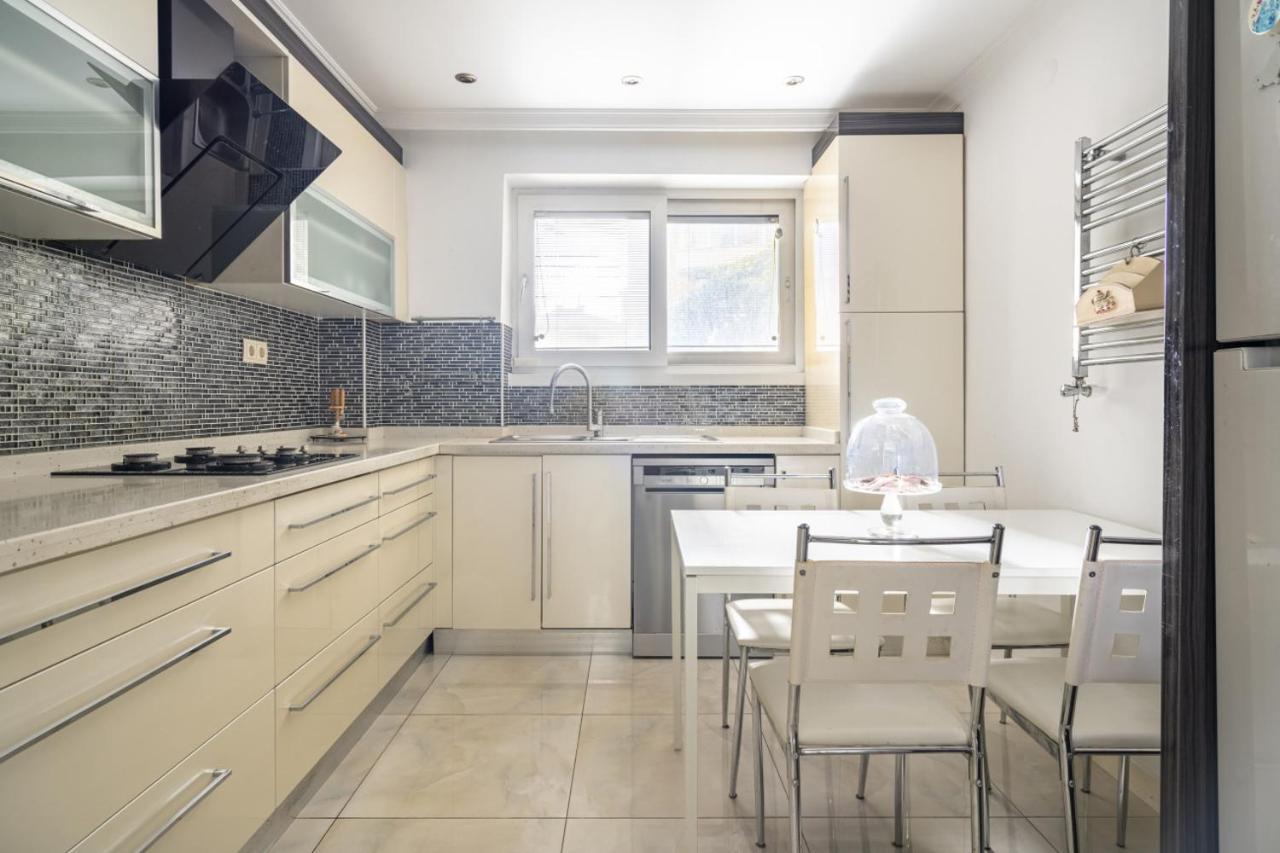 Stunning Flat With Terrace In Caddebostan