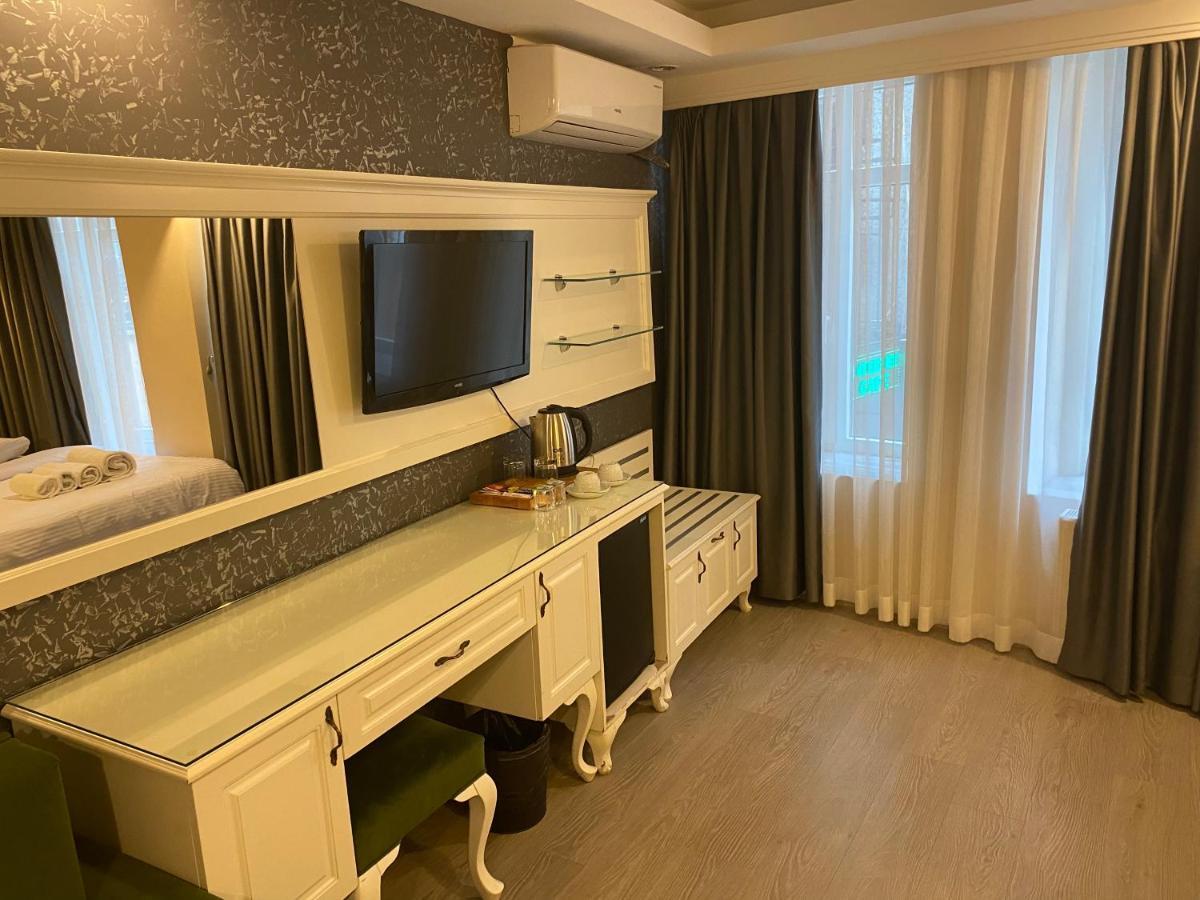 Otel Lazz 3*