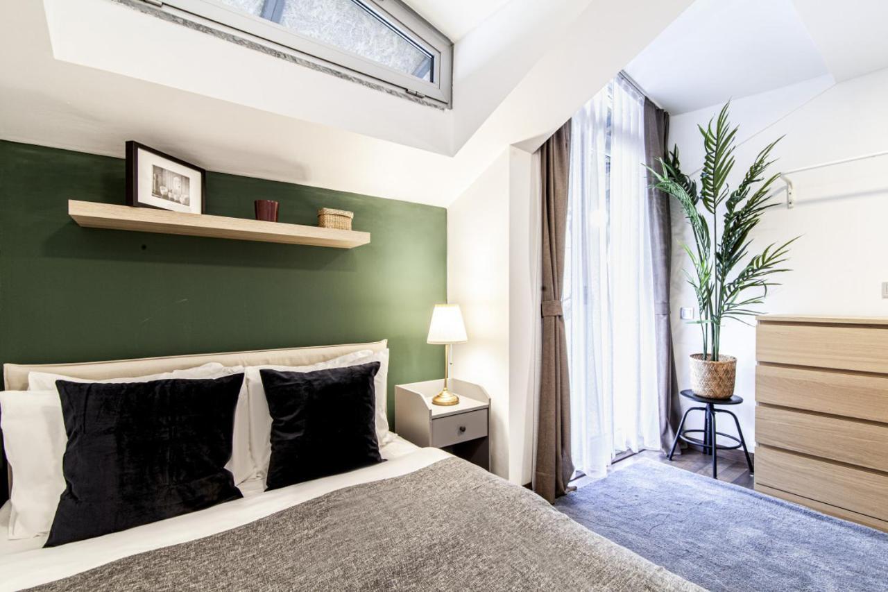 Daire Fully Furnished Flat With Balcony In Sisli